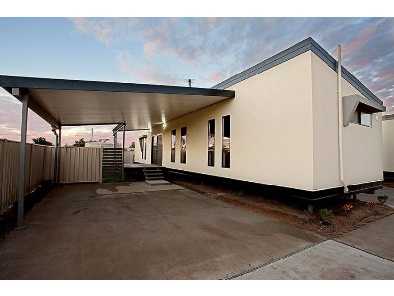 Units 51 Kemmis Street, Nebo QLD 4742