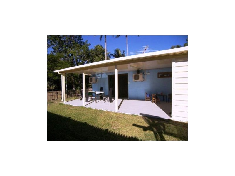 17 Coral Drive, Blacks Beach QLD 4740
