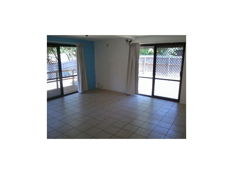 17 Coral Drive, Blacks Beach QLD 4740