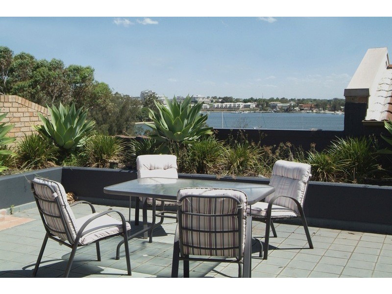 2/45-49 Pellisier Road, Putney NSW 2112