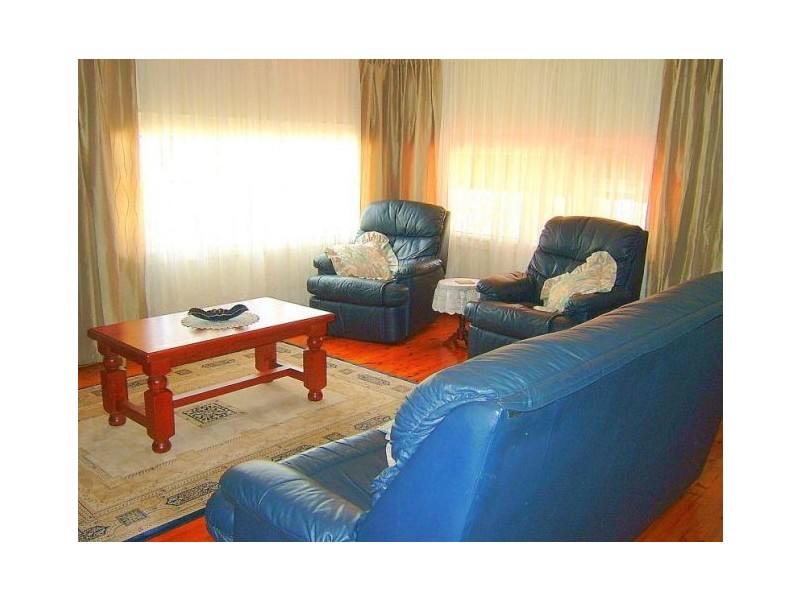 7 NINA ST, Revesby NSW 2212