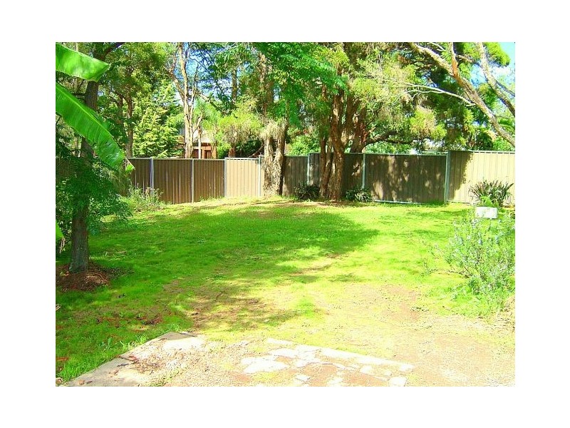 9 VICTOR AVE, Panania NSW 2213