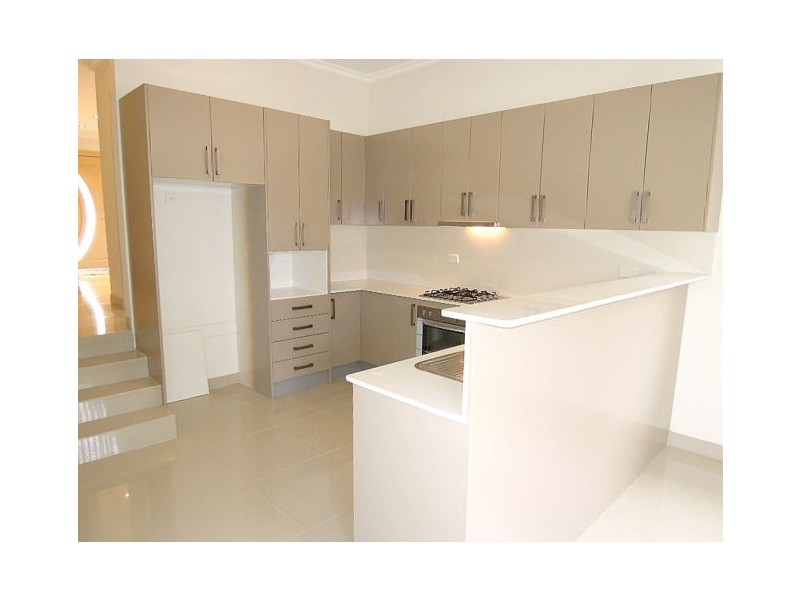 99 BURNS RD, Picnic Point NSW 2213