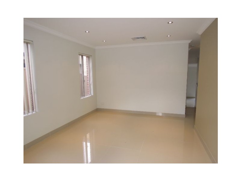 99 BURNS RD, Picnic Point NSW 2213