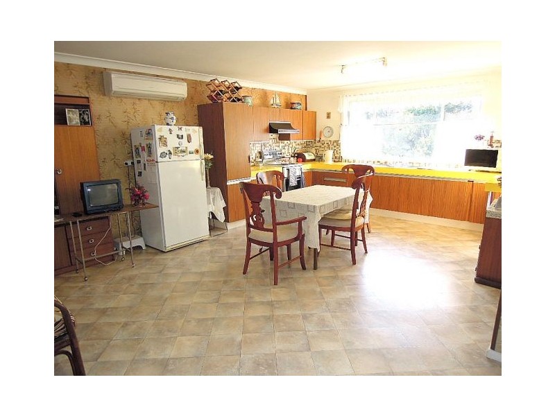 25 CARRINGTON ST, Revesby NSW 2212