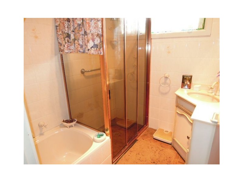 25 CARRINGTON ST, Revesby NSW 2212