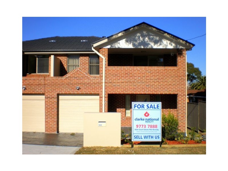 99a BURNS RD, Picnic Point NSW 2213