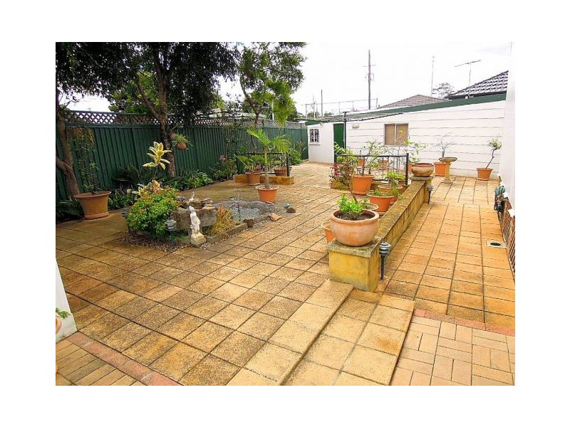 16 HENDY AVE, Panania NSW 2213