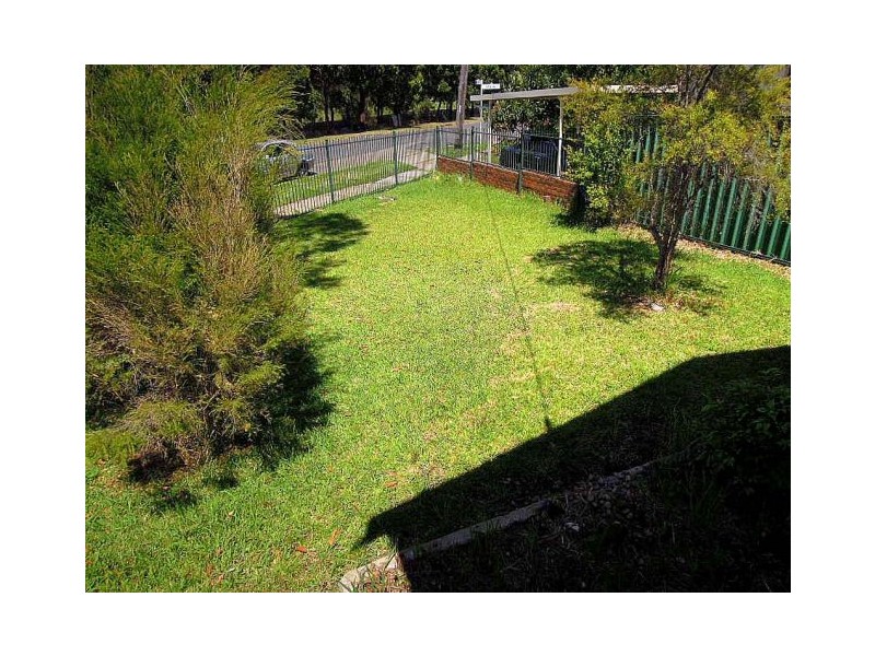 16 KOALA RD, Greenacre NSW 2190