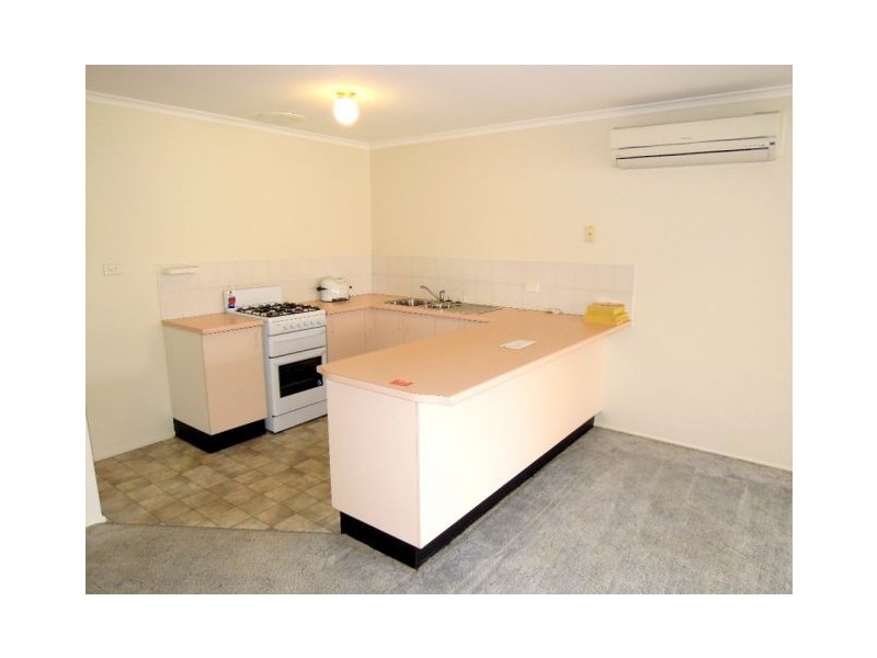 4/68 MYALL RD, Casula NSW 2170