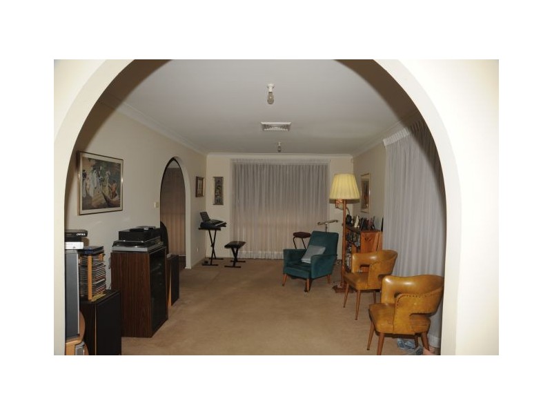 33A RONALD ST, Padstow NSW 2211