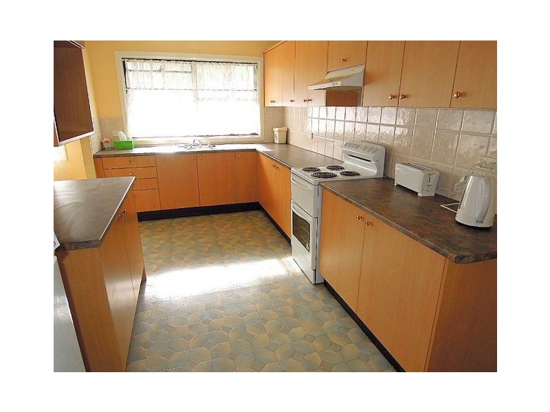 40 SANDAKAN RD, Revesby Heights NSW 2212