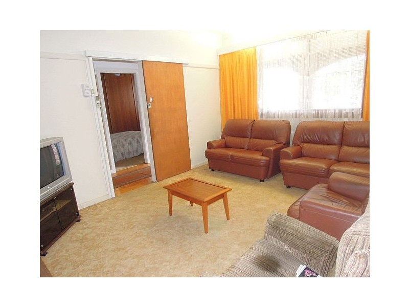 11 Sherlock Ave, Panania NSW 2213