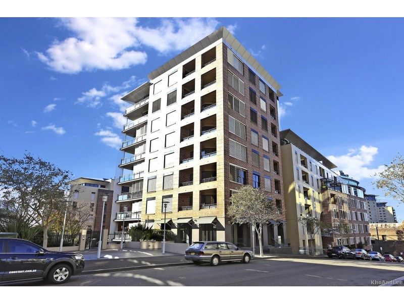 C303/24-26 Point Street, Pyrmont NSW 2009