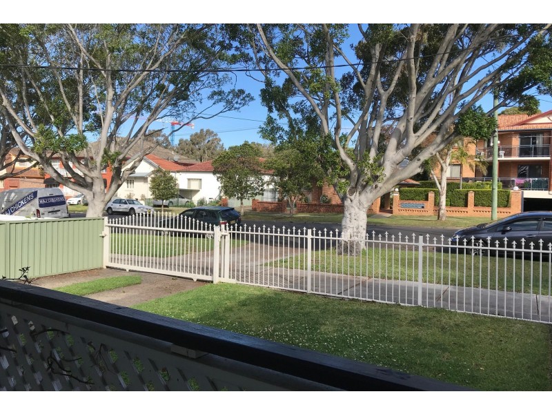 69 Leylands Parade, Belmore NSW 2192