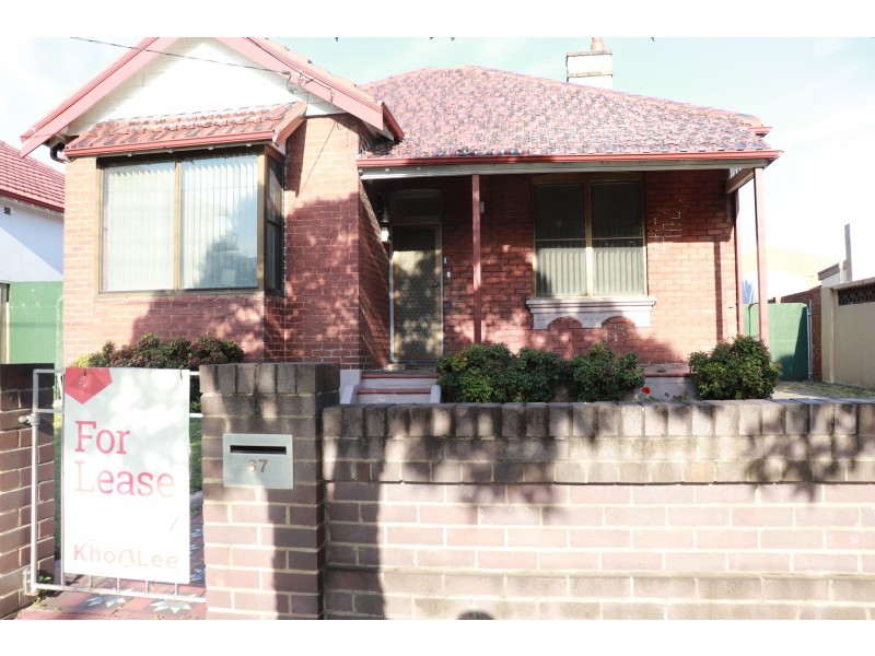 67 Rothschild Avenue, Rosebery NSW 2018