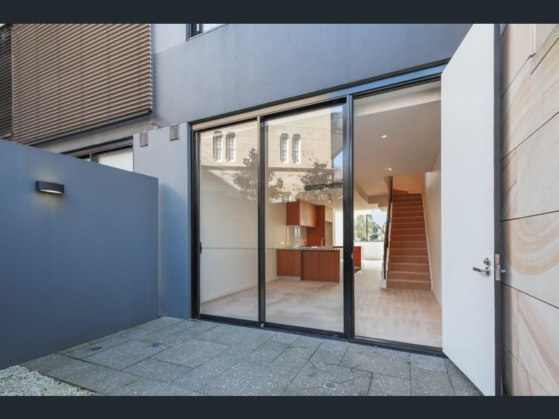 72/299 Forbes Street, Darlinghurst NSW 2010