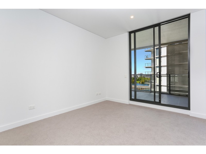 602/2 Chisholm Street, Wolli Creek NSW 2205