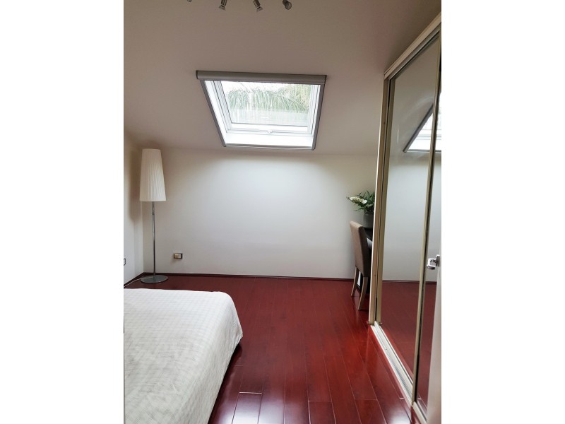 Level 1/10/168 George Street, Erskineville NSW 2043