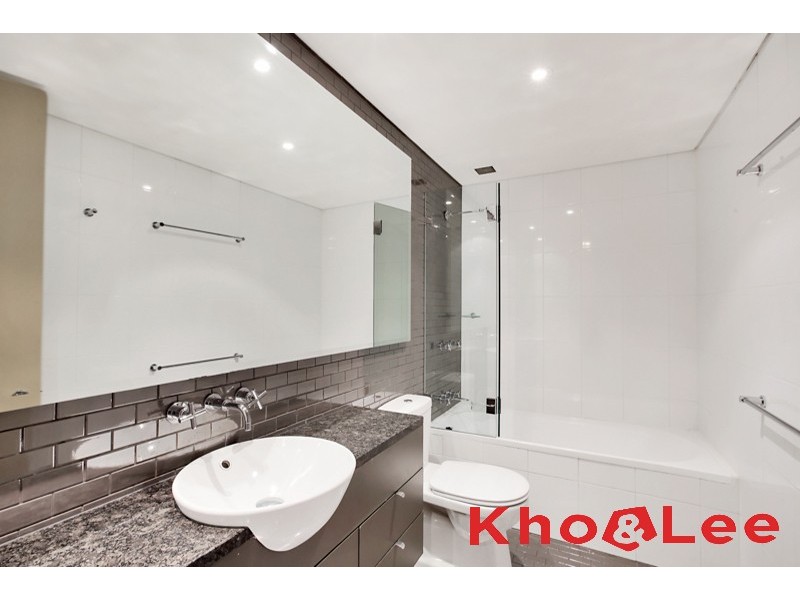 D705/24 Point Street, Pyrmont NSW 2009