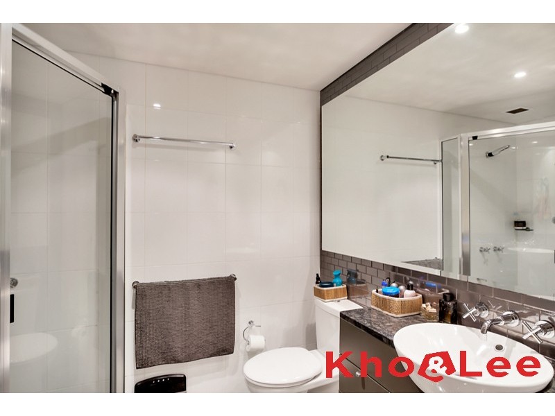 C303/24-26 Point Street, Pyrmont NSW 2009