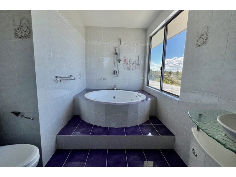 10 Pindari Avenue, Castle Cove NSW 2069