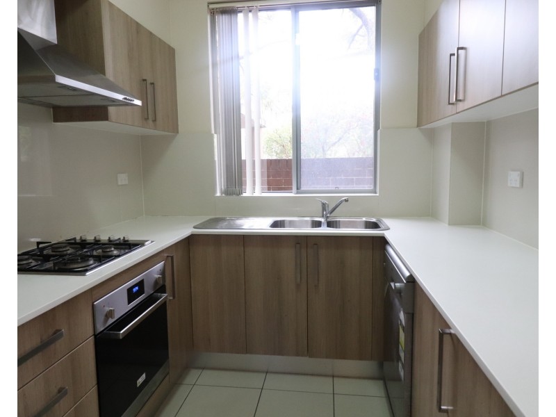 1/8-10 Bembridge Street, Carlton NSW 2218