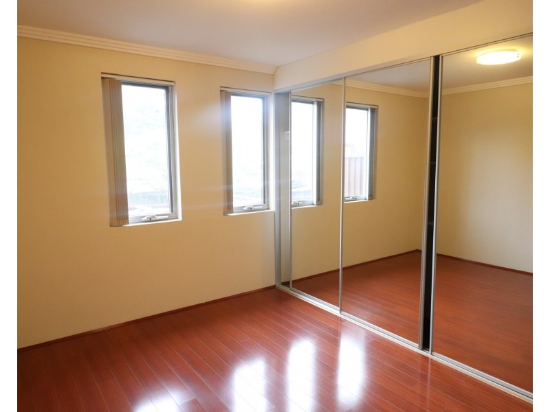 1/8-10 Bembridge Street, Carlton NSW 2218