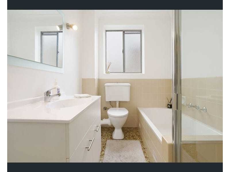 6/140-142 Burns Bay Road, Lane Cove NSW 2066