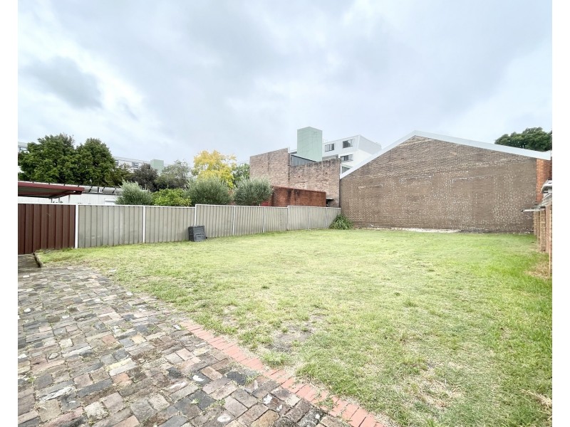 67 Rothschild Avenue, Rosebery NSW 2018