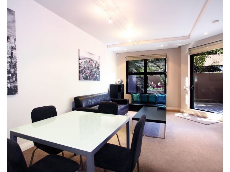 D204/24 Point Street, Pyrmont NSW 2009