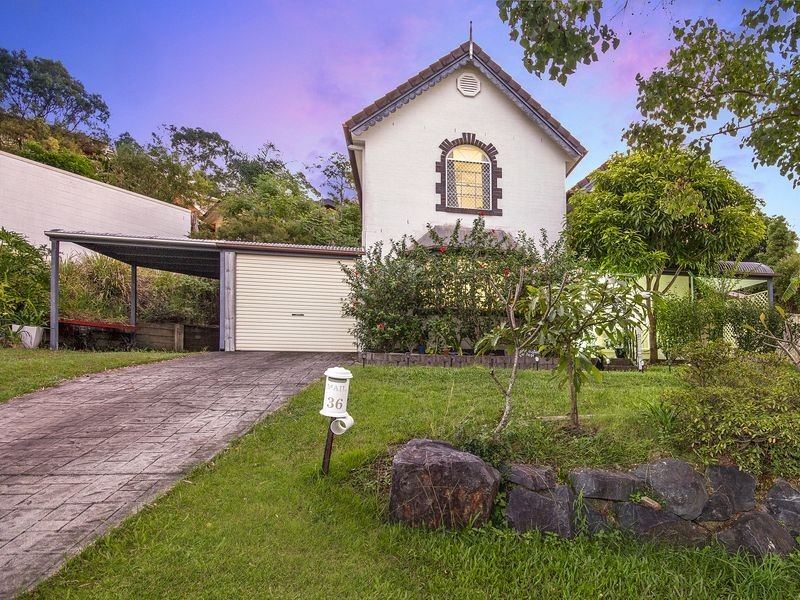 36 Paddington Drive, Carrara QLD 4211