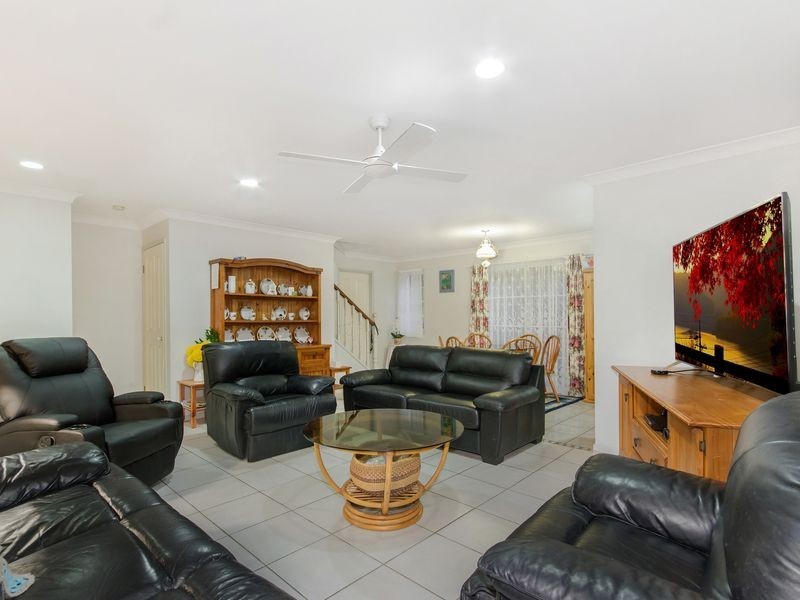 36 Paddington Drive, Carrara QLD 4211