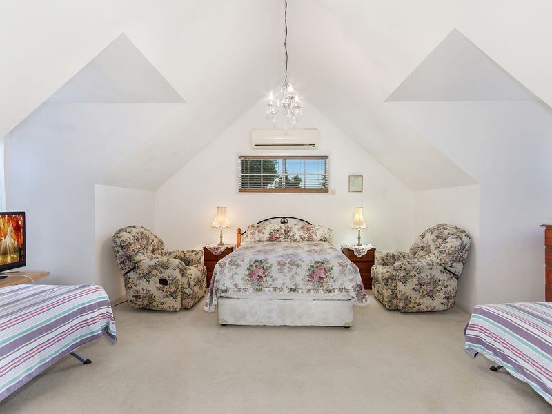 36 Paddington Drive, Carrara QLD 4211