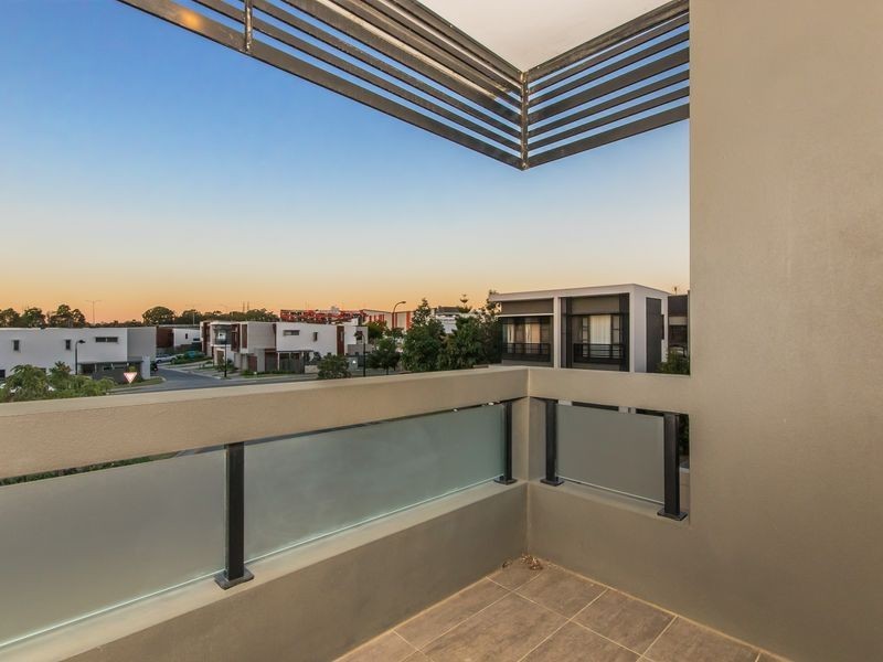 2 Parnell Boulevard, Robina QLD 4226