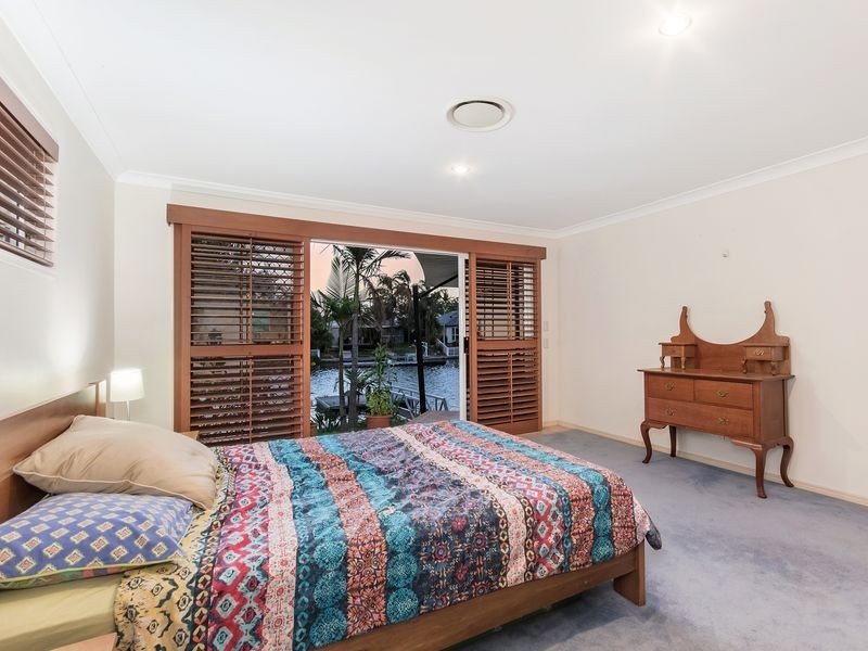 108 Sundance Way, Runaway Bay QLD 4216