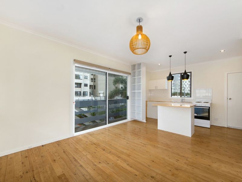 3/24 Eden Avenue, Rainbow Bay QLD 4225