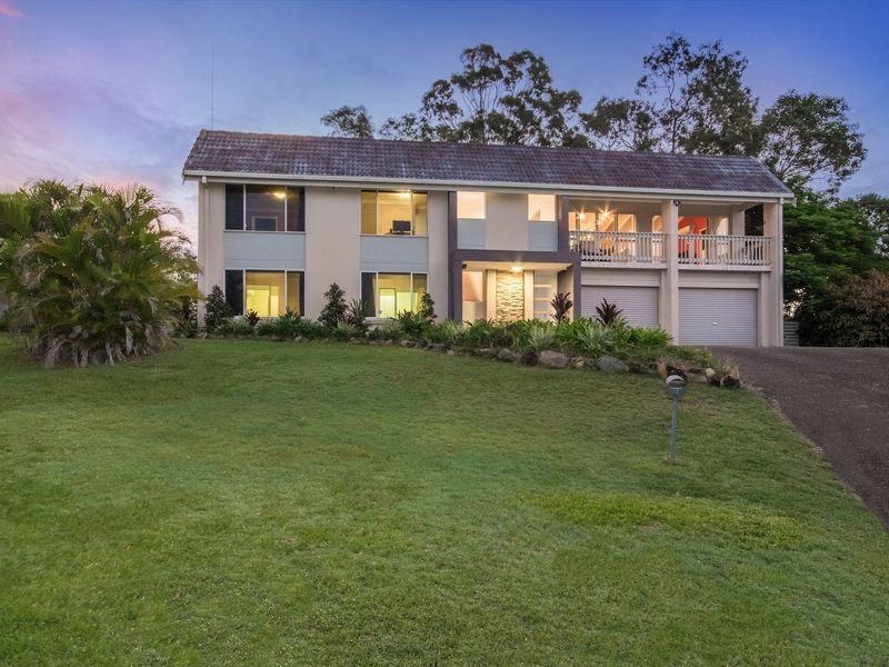 4 Harneil Place, Carrara QLD 4211