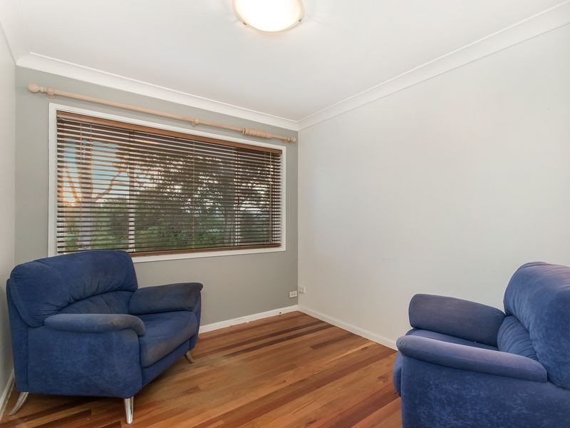 4 Harneil Place, Carrara QLD 4211