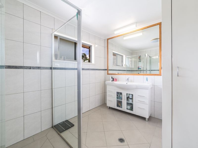 5 Carrabean Avenue, Ashmore QLD 4214