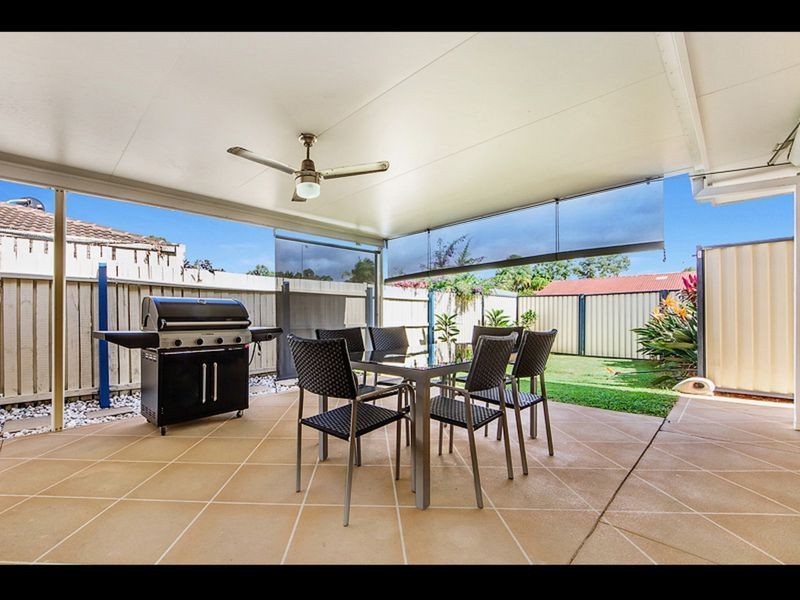 1/43 Morinda Way, Labrador QLD 4215