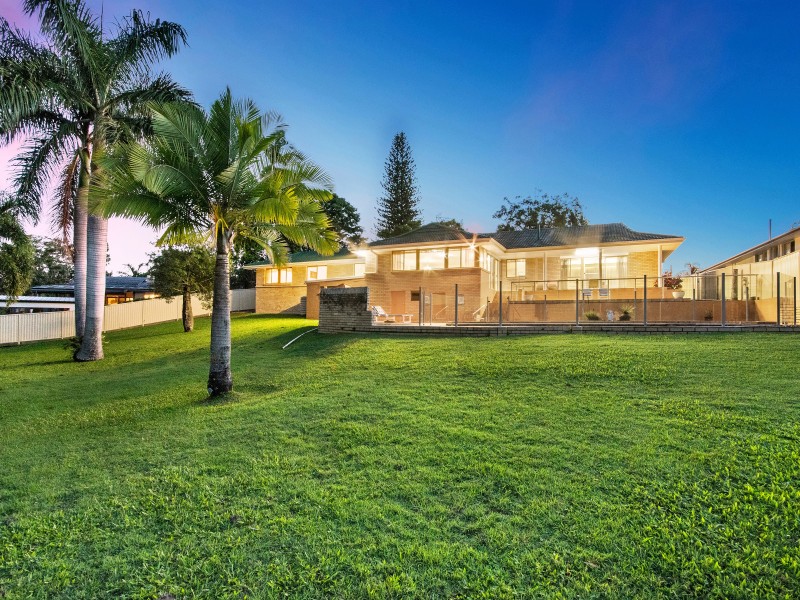 Carrara QLD 4211