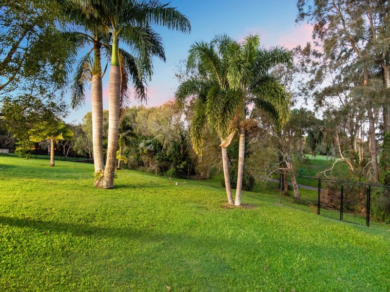 Carrara QLD 4211