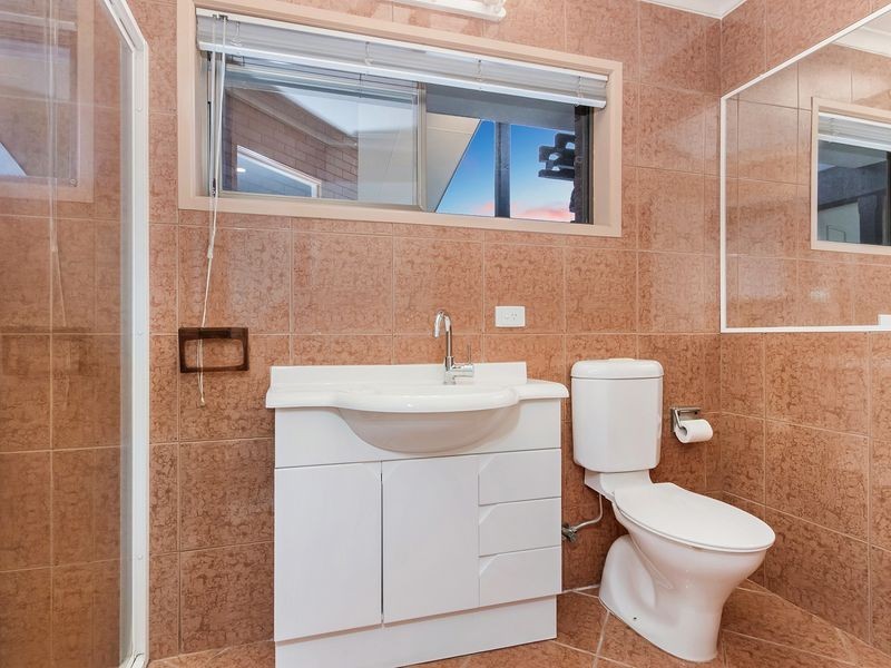 111 Alison Road, Carrara QLD 4211