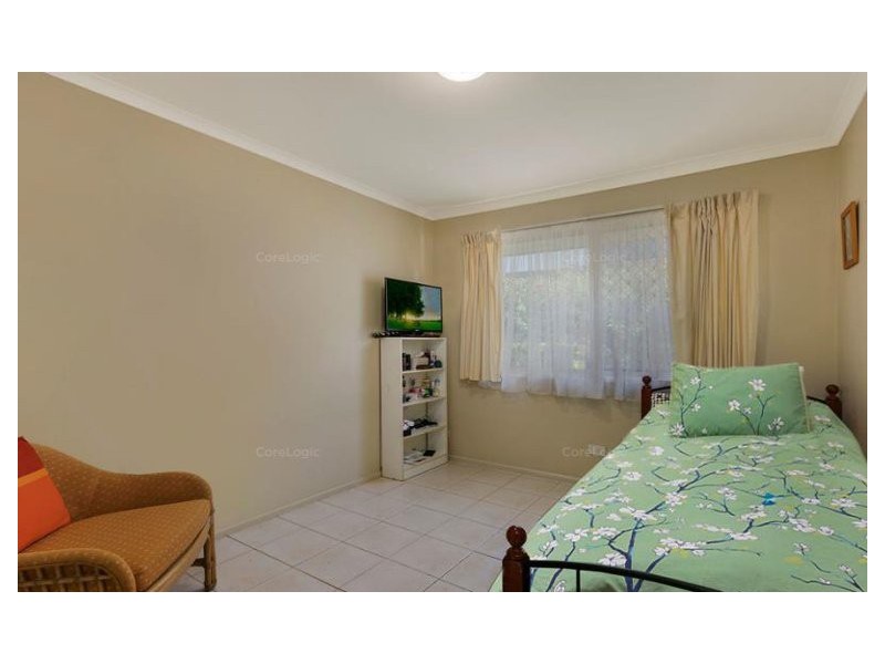 Labrador QLD 4215