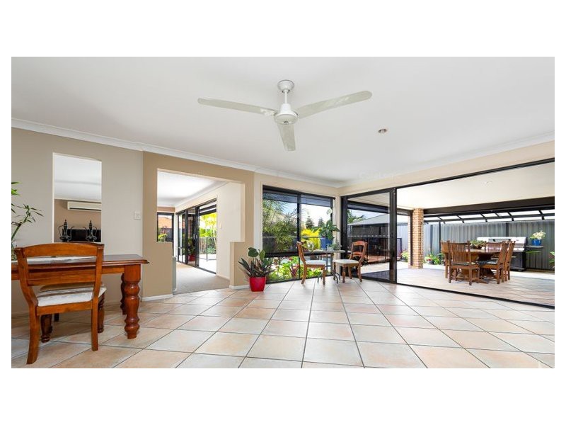 Molendinar QLD 4214