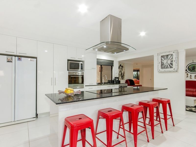 31 Hickey Way, Carrara QLD 4211