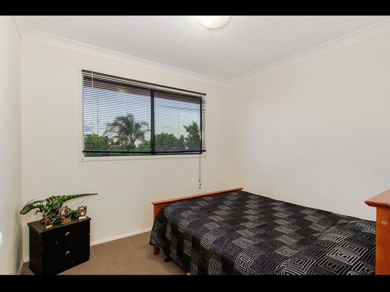 18 Tara Vista Boulevarde, Highland Park QLD 4211