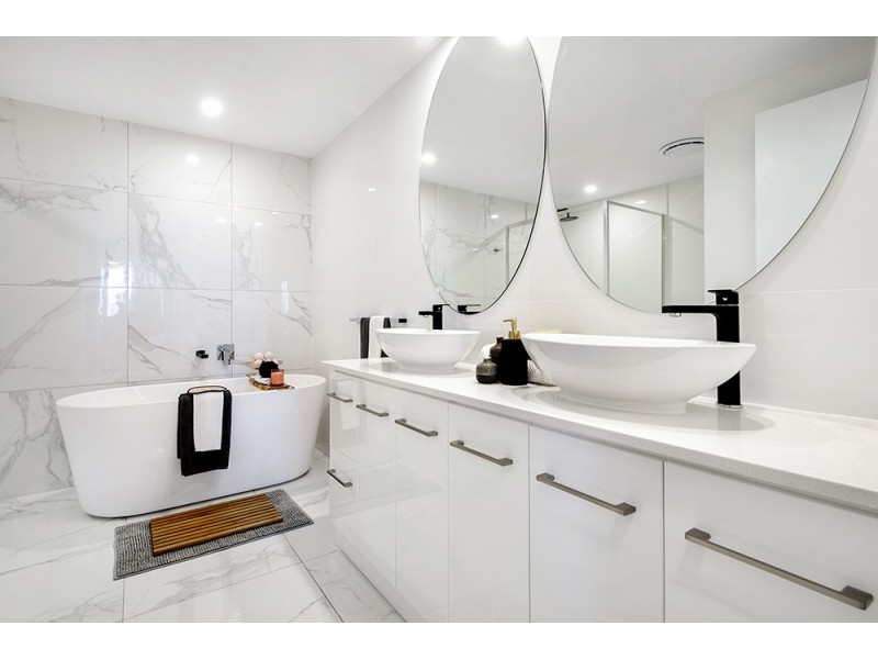 40/34 John Francis Drive, Carrara QLD 4211