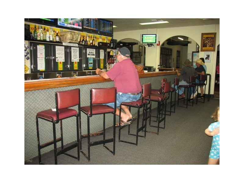 95 Shamrock Street, Blackall QLD 4472